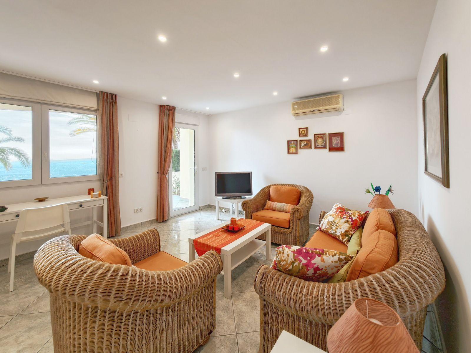 Chalet à vendre à Altea Hills : 5 chambres et piscine intérieure.