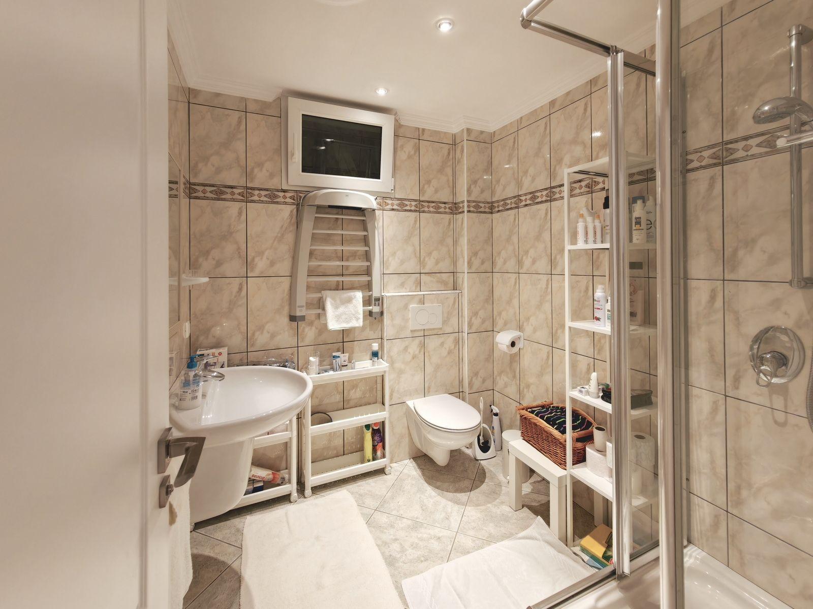 Chalet à vendre à Altea Hills : 5 chambres et piscine intérieure.