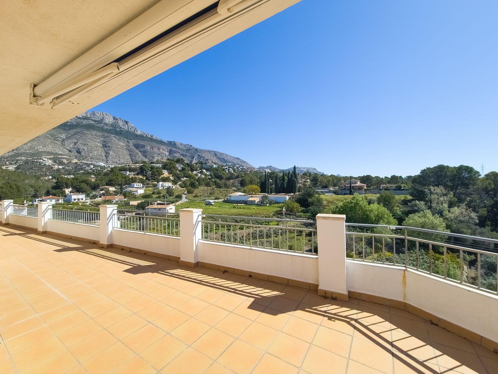 Penthouse à Altea La Vella avec 3 chambres et une terrasse de 99 m² à vendre.