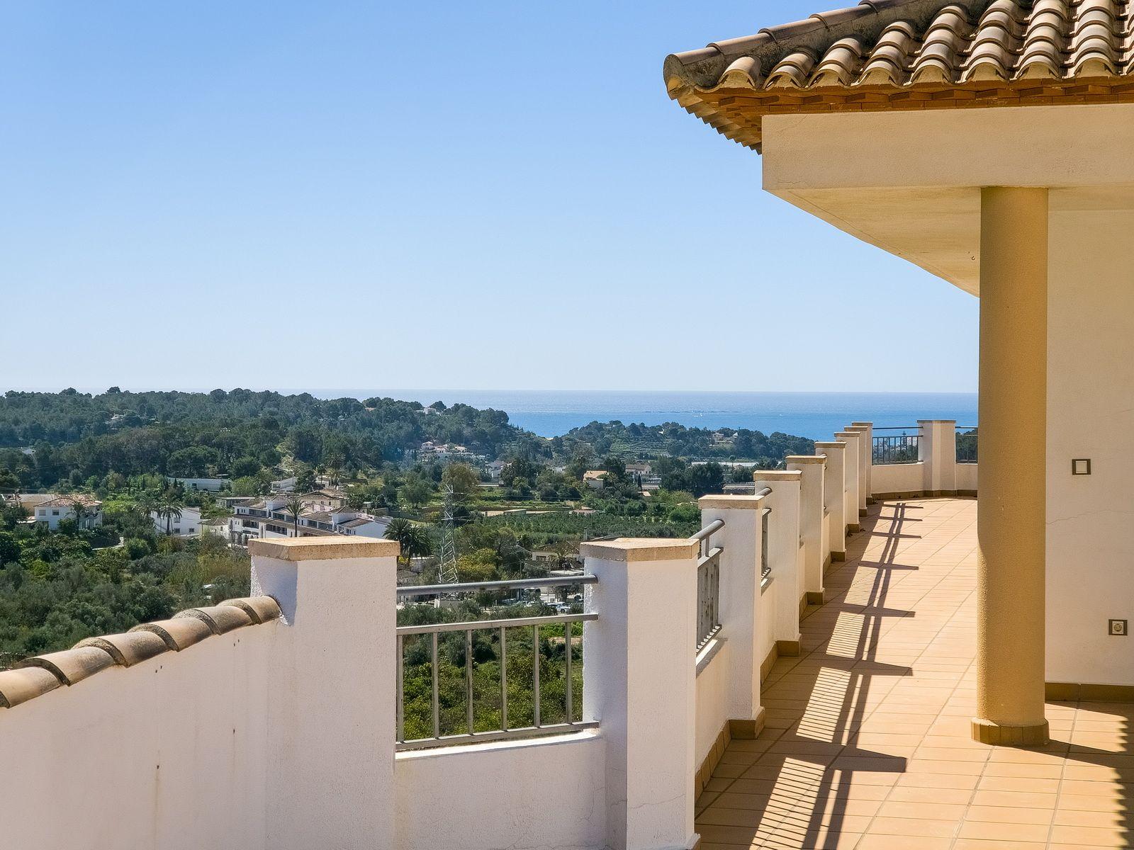 Penthouse à Altea La Vella avec 3 chambres et une terrasse de 99 m² à vendre.