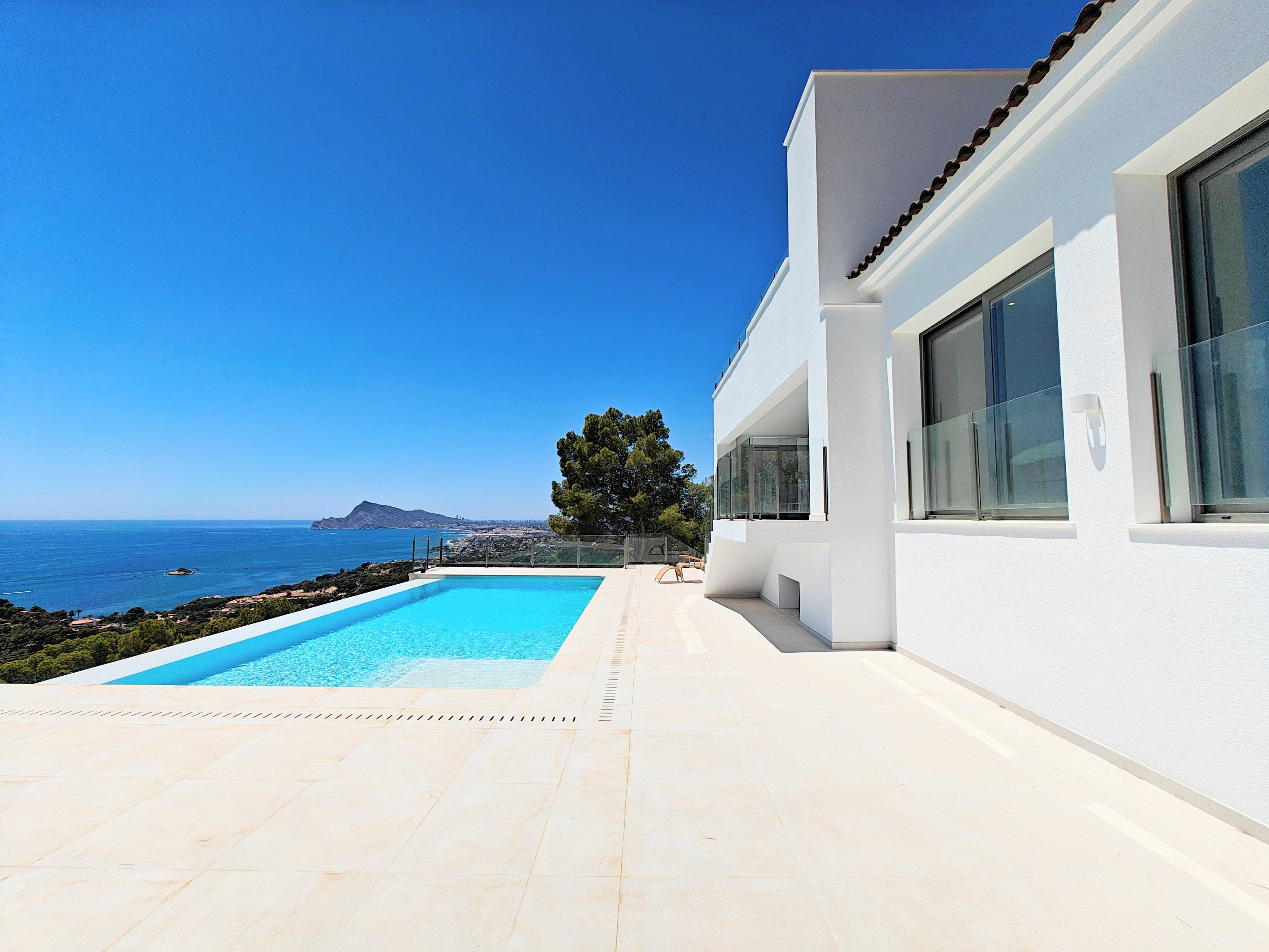 AC1GE7WNQ - Chalet en venta en Sierra de Altea con piscina infinita