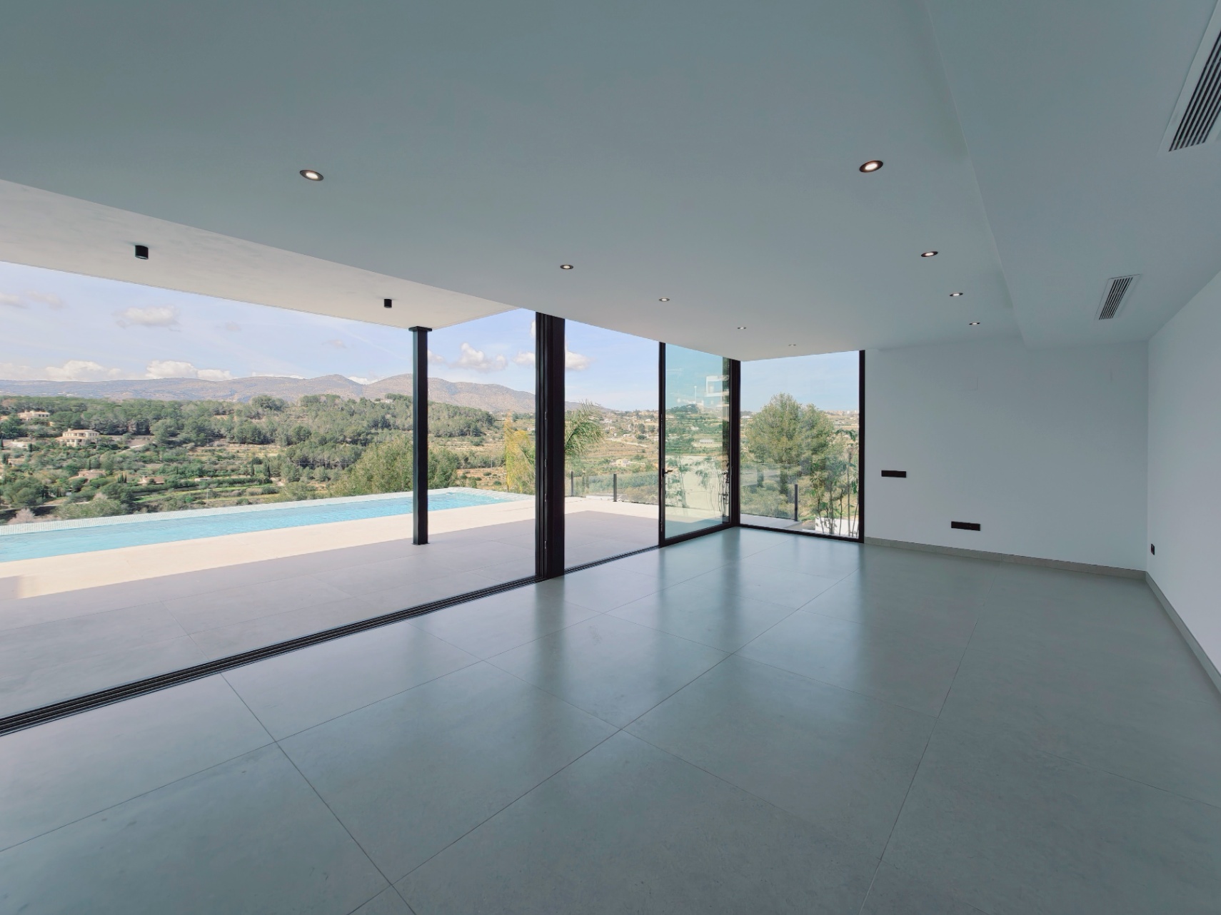 Villa for sale with 3 bedrooms in Calpe, Alicante