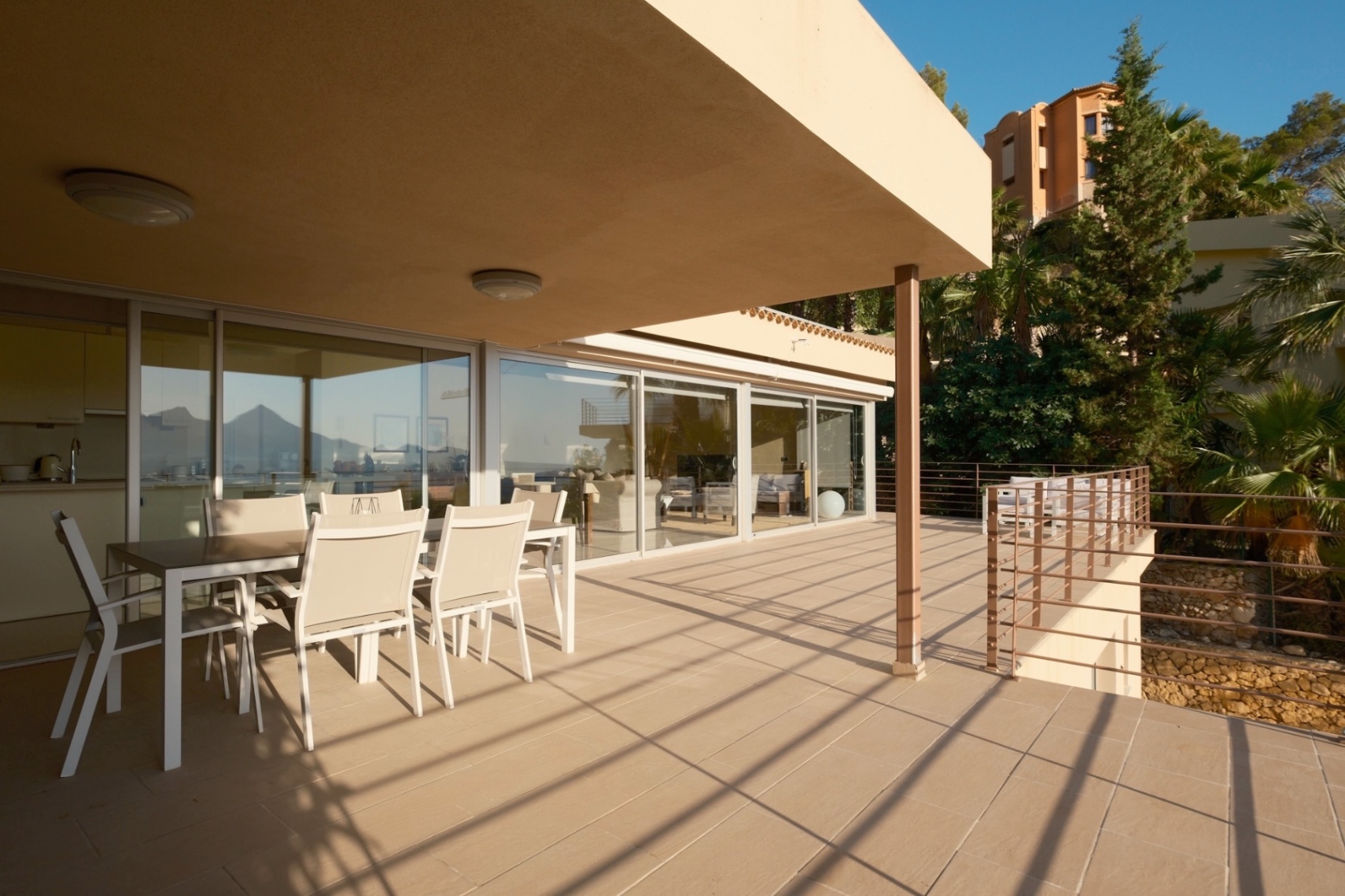 Villa avec vue sur les montagnes à Altea Hills – intimité, nature et art de vivre méditerranéen sur la Costa Blanca