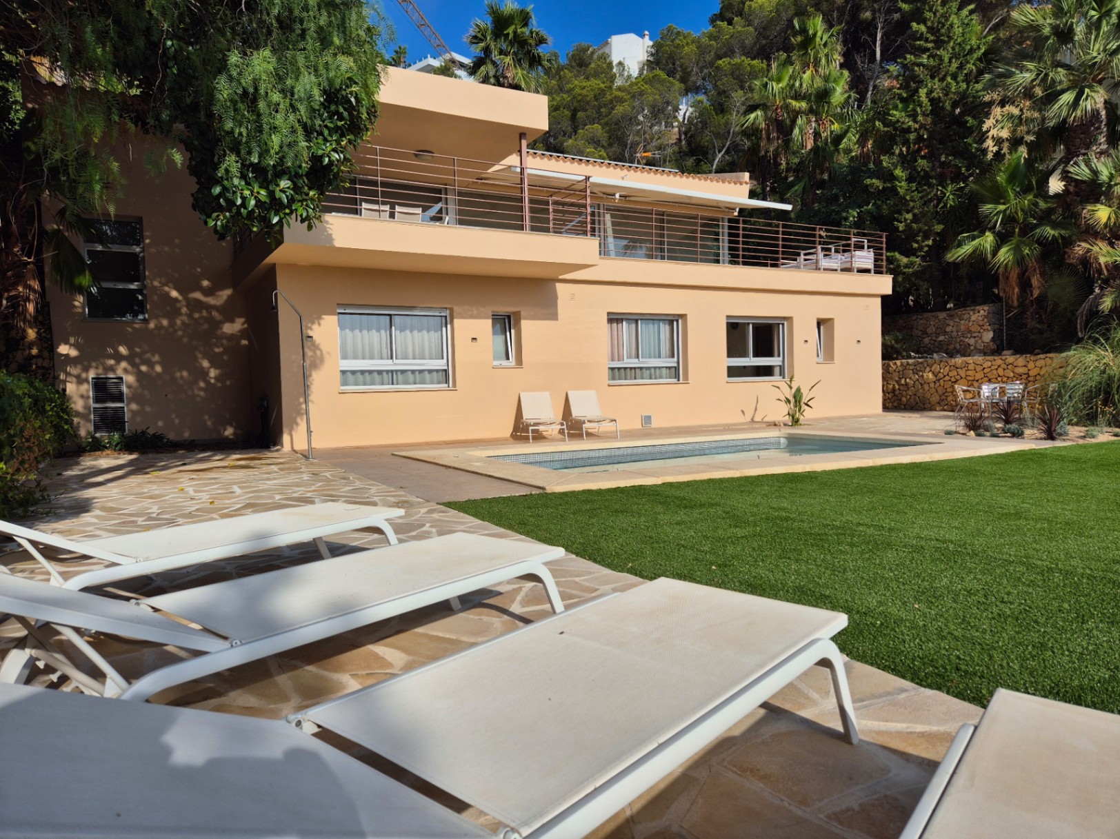 Villa avec vue sur les montagnes à Altea Hills – intimité, nature et art de vivre méditerranéen sur la Costa Blanca